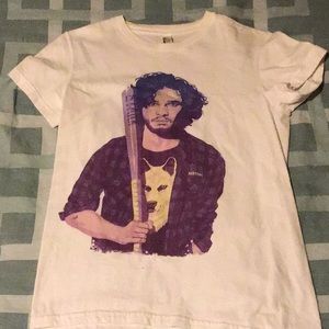 Kit Harington GoT fan shirt